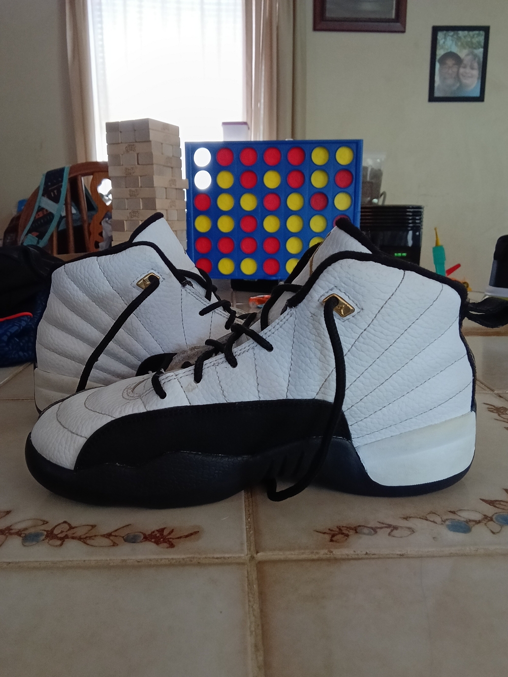 Jordan Retro  Kids White and Black High-Top Sneakers Little Boy Size 3Y